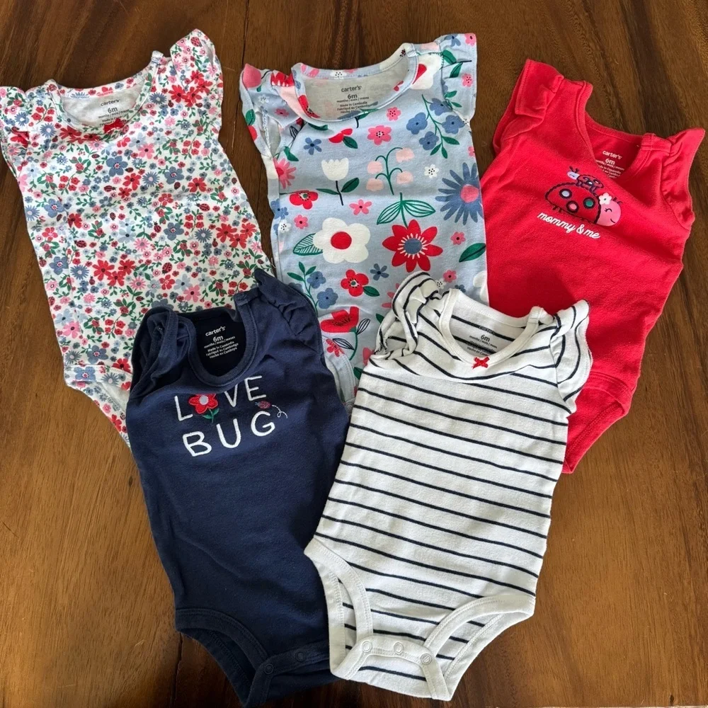 Carter’s Bundle of 5 Floral, Striped, Red, White and Blue Bodysuits Size 6M